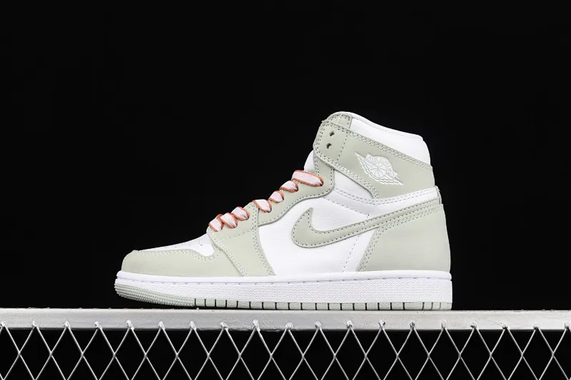 All categories Air Jordan Jordan series basketball shoes Air Jordan 1 High pure original version Air Jordan 1 Retro Hi AJ1 Joe 1 high top aqua blue CD0461-002